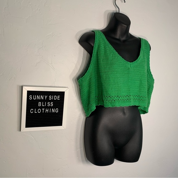 Scoop Green Cropped Knit Top Size 3XL - Picture 3 of 8